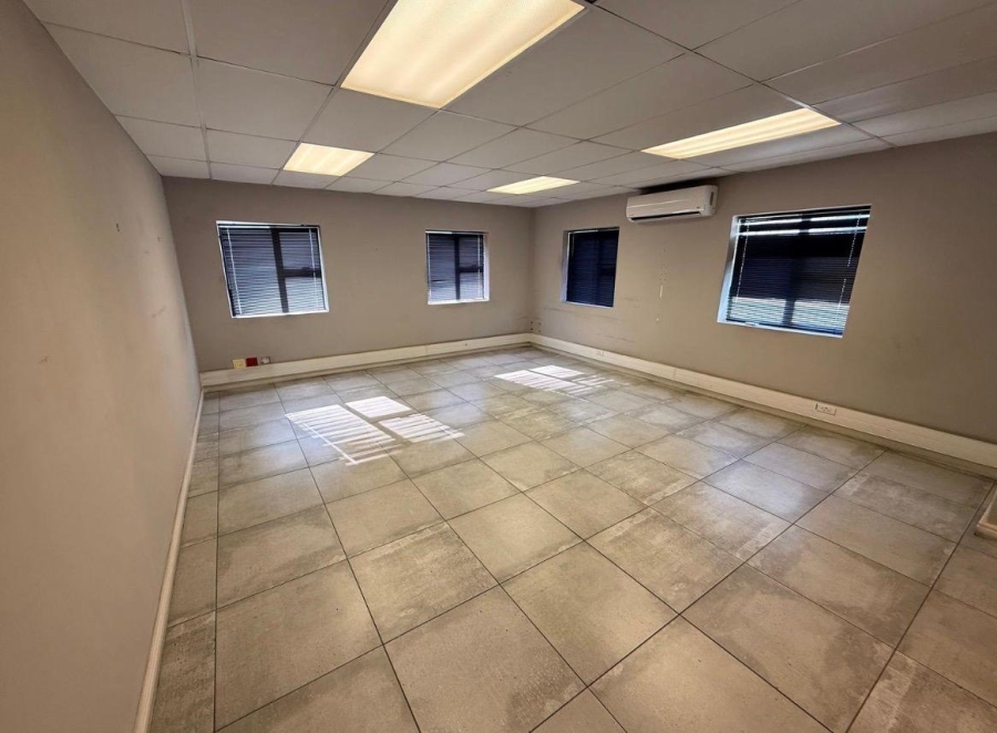 Commercial Property for Sale in Parow Industrial Western Cape